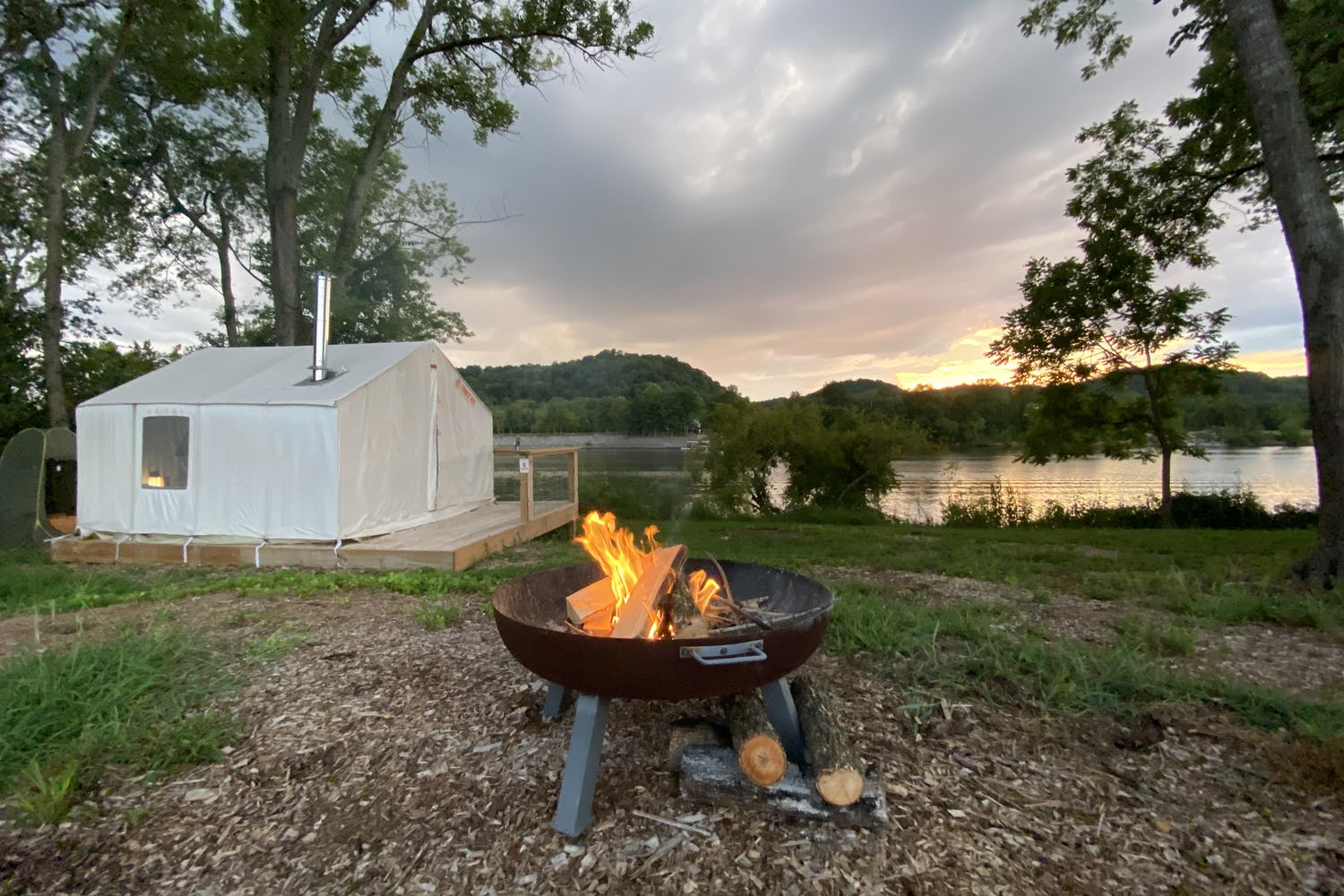 6 Fantastic Glamping & Camping Spots in Tennessee